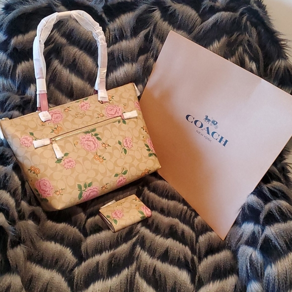 Coach Handbags - Coach set Rose Print Gallery Tote and Snap wallet